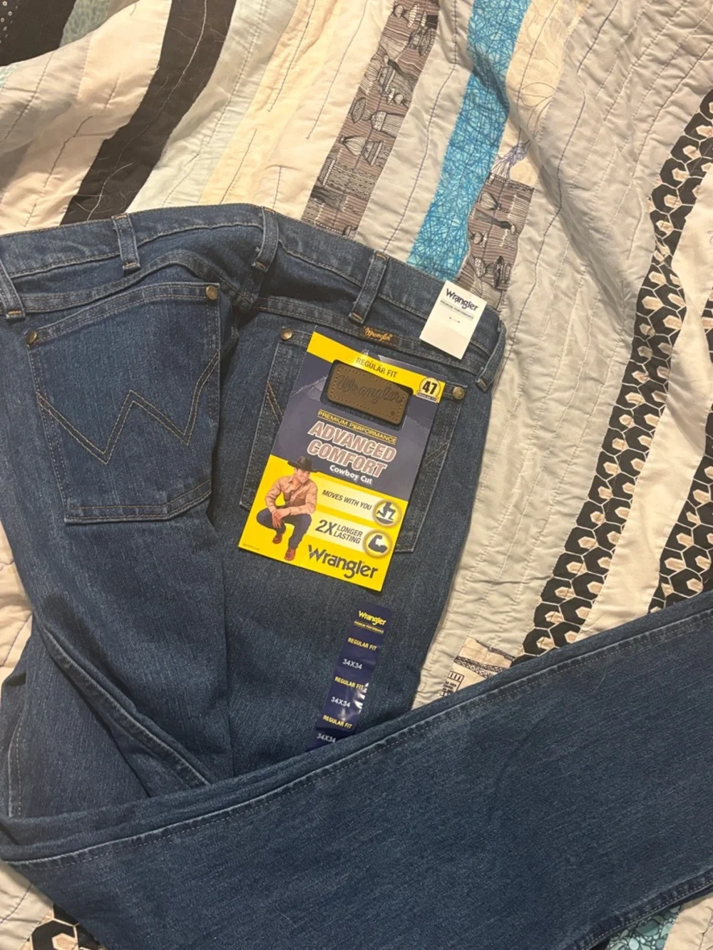 Wrangler Blue Men's Straight-Leg Jeans
